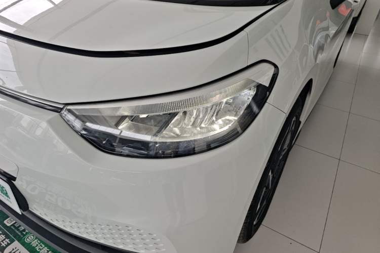 Used Volkswagen ID.3 2025 Smart Edition Outstanding Model Left Front Headlight