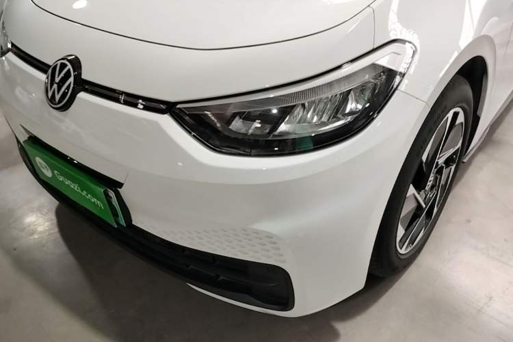 Used Volkswagen ID.3 2025 Smart Edition Outstanding Model Left Front Headlight
