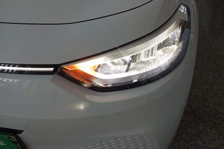Used Volkswagen ID.3 2025 Revised Version Smart Edition Outstanding Grade Left Front Headlight