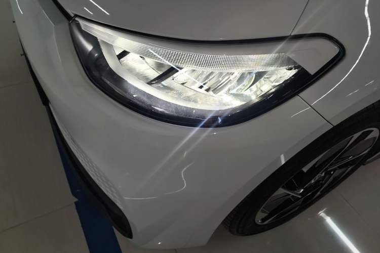 Used Volkswagen ID.3 2025 Smart Edition Outstanding Model Left Front Headlight