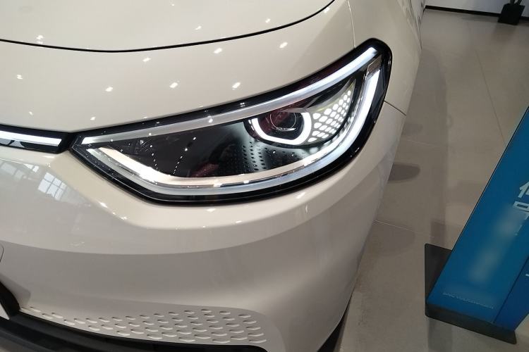 Used Volkswagen ID.3 2025 Smart Edition Ultra-Intelligent Oxygen Version Left Front Headlight