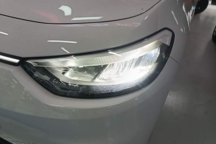 Used Volkswagen ID.3 2025 Revised Version Smart Edition Outstanding Grade Left Front Headlight