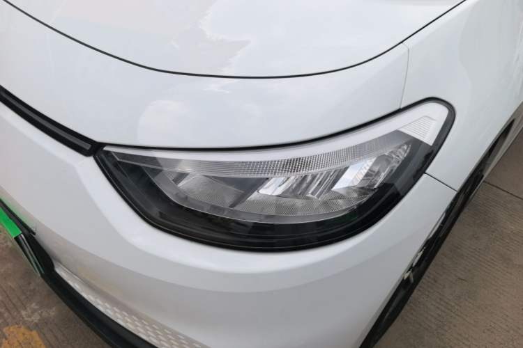 Used Volkswagen ID.3 2025 Smart Model Outstanding Oxygen Edition Left Front Headlight