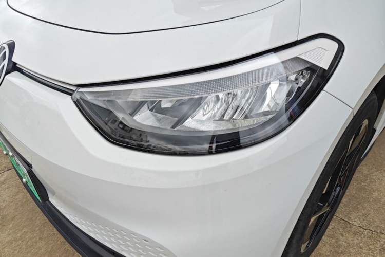 Used Volkswagen ID.3 2025 Smart Edition Outstanding Model Left Front Headlight