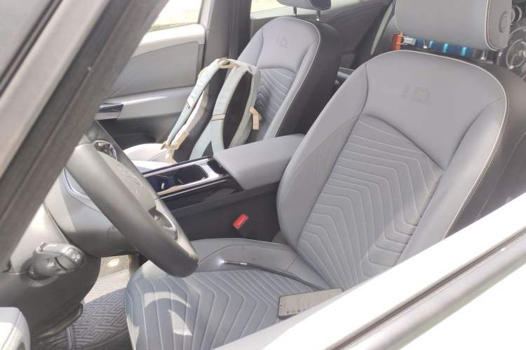 Used Volkswagen ID.3 2025 Revised Version Smart Edition Outstanding Grade Left Front Seat