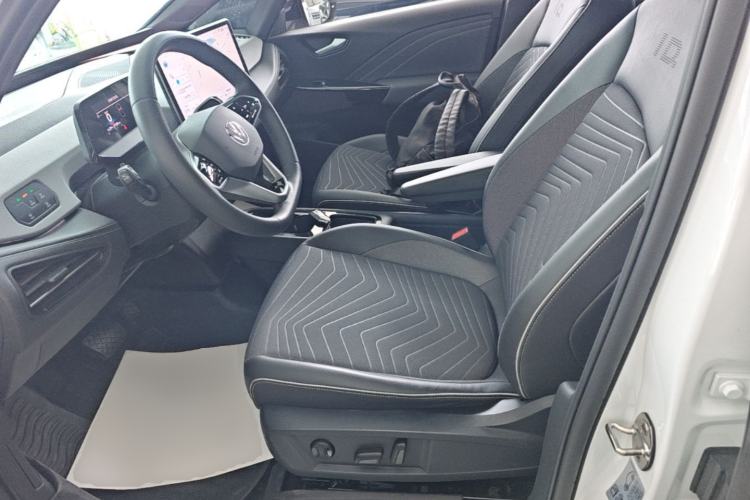 Used Volkswagen ID.3 2025 Smart Edition Outstanding Model Left Front Seat