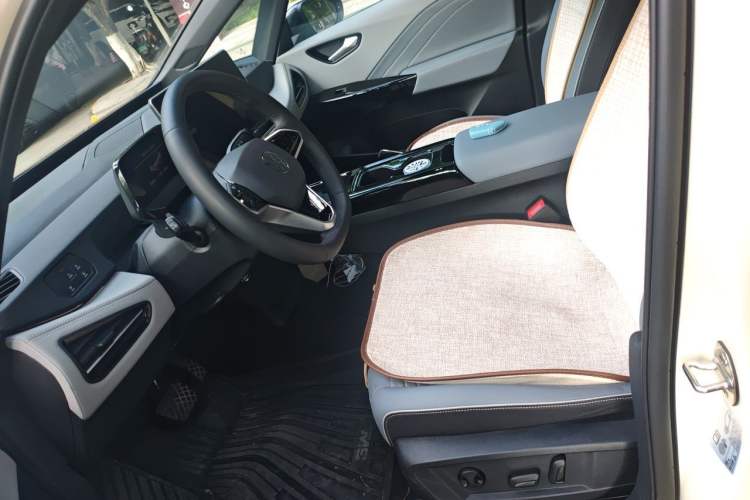 Used Volkswagen ID.3 2025 Revised Version Smart Edition Outstanding Grade Left Front Seat