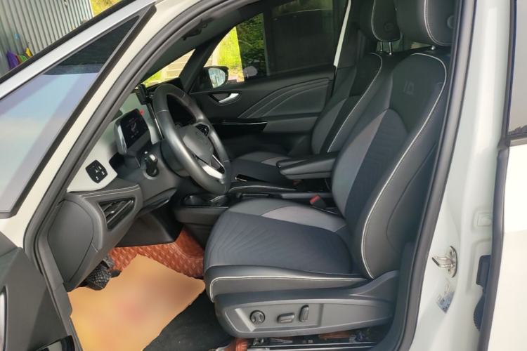 Used Volkswagen ID.3 2025 Smart Edition Outstanding Model Left Front Seat