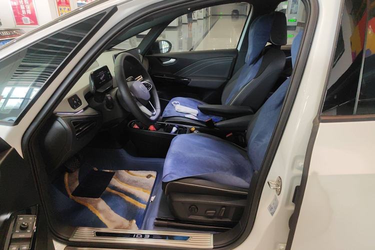 Used Volkswagen ID.3 2025 Smart Edition Outstanding Model Left Front Seat