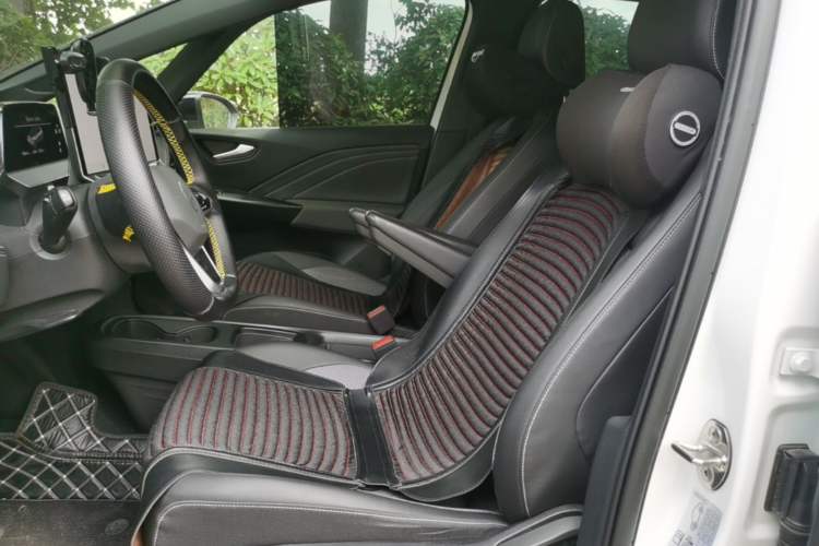 Used Volkswagen ID.3 2025 Smart Version Pure & Intelligent Enjoyment Edition Left Front Seat
