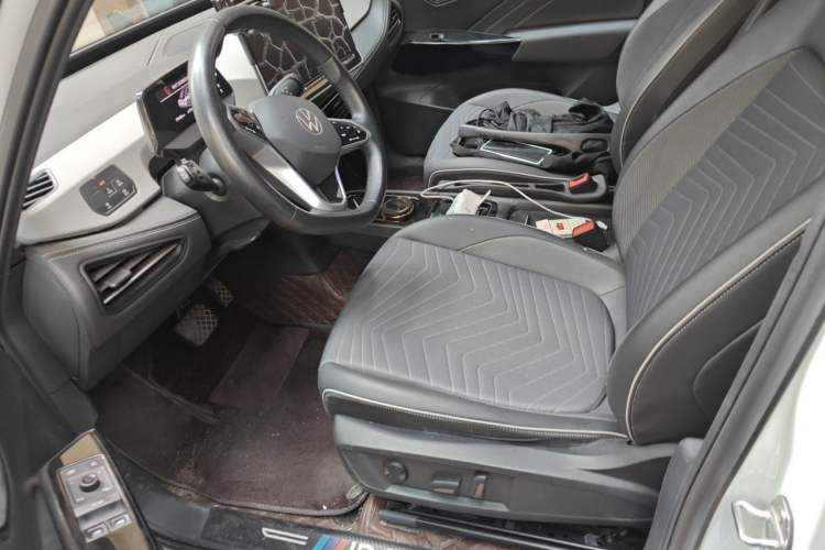Used Volkswagen ID.3 2025 Smart Edition Outstanding Model Left Front Seat