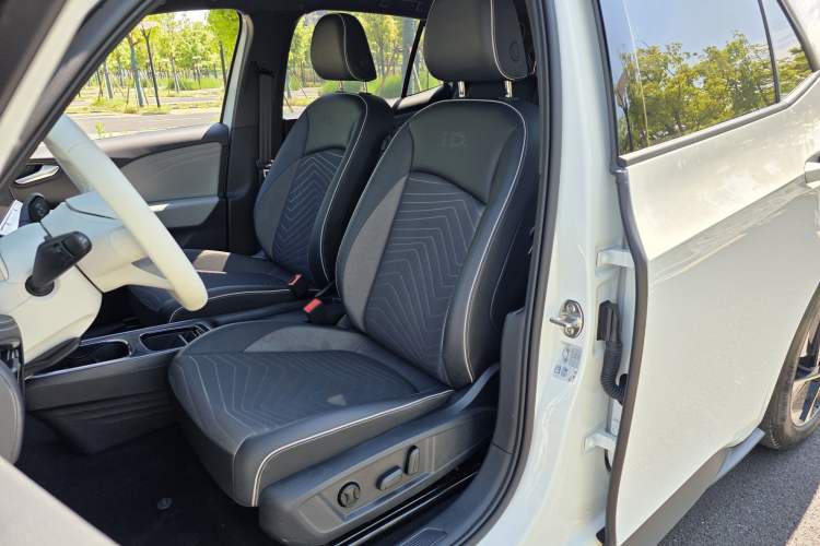 Used Volkswagen ID.3 2025 Smart Edition Outstanding Model Left Front Seat