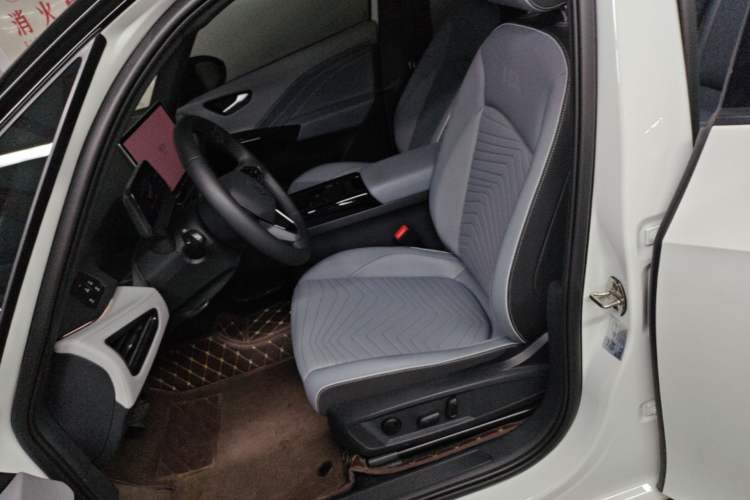 Used Volkswagen ID.3 2025 Revised Version Smart Edition Outstanding Grade Left Front Seat