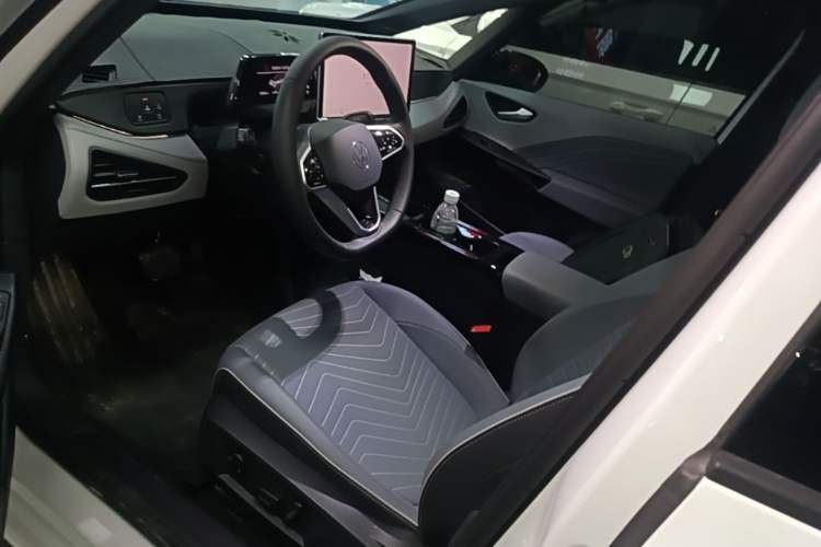 Used Volkswagen ID.3 2025 Revised Version Smart Edition Outstanding Grade Left Front Seat