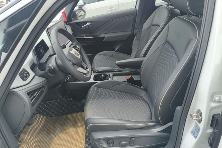 Used Volkswagen ID.3 2025 Smart Edition Outstanding Model Left Front Seat