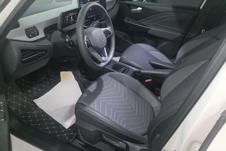 Used Volkswagen ID.3 2025 Smart Version Pure & Intelligent Enjoyment Edition Left Front Seat
