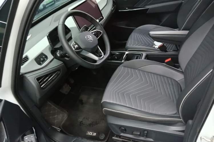 Used Volkswagen ID.3 2025 Smart Edition Outstanding Model Left Front Seat