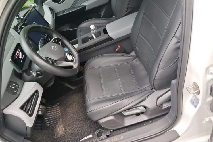 Used Volkswagen ID.3 2025 Revised Version Smart Edition Purely Intelligent Enjoyment Version Left Front Seat