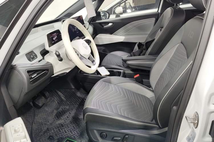 Used Volkswagen ID.3 2025 Smart Edition Outstanding Model Left Front Seat
