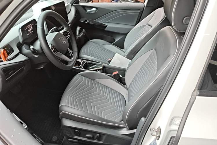 Used Volkswagen ID.3 2025 Smart Edition Outstanding Model Left Front Seat
