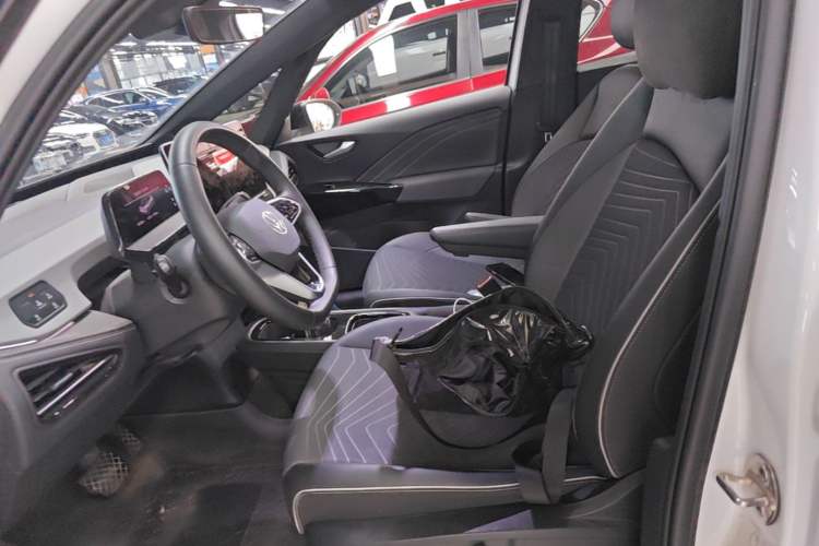 Used Volkswagen ID.3 2025 Smart Edition Outstanding Model Left Front Seat