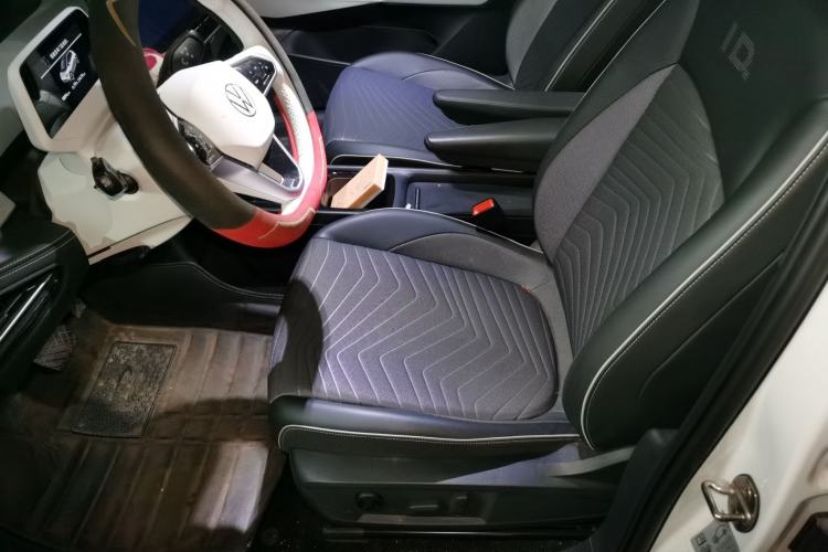 Used Volkswagen ID.3 2025 Smart Edition Outstanding Model Left Front Seat