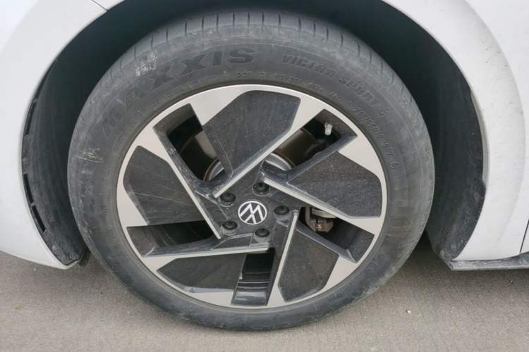 Used Volkswagen ID.3 2025 Smart Version Pure & Intelligent Enjoyment Edition Left Front Wheel Hub