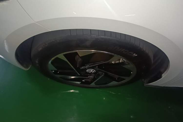 Used Volkswagen ID.3 2025 Smart Edition Ultra-Intelligent Version Left Front Wheel Hub