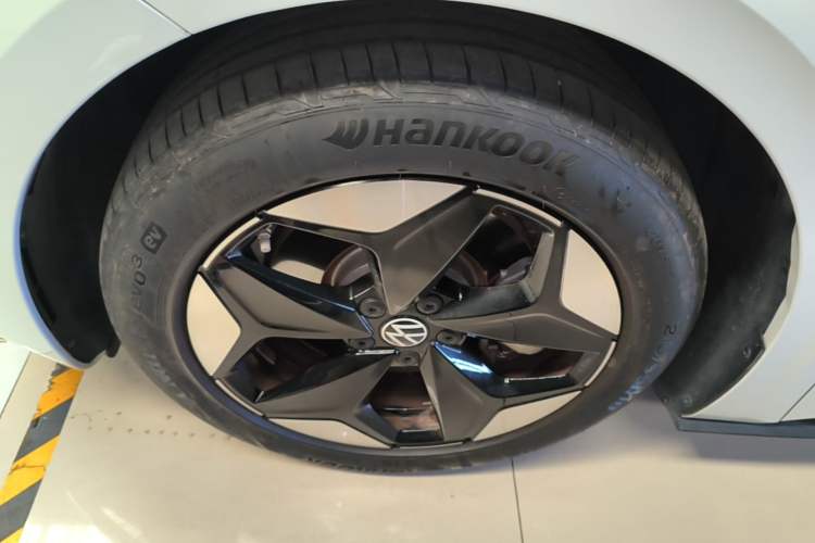Used Volkswagen ID.3 2025 Revised Version Smart Edition Purely Intelligent Enjoyment Version Left Front Wheel Hub