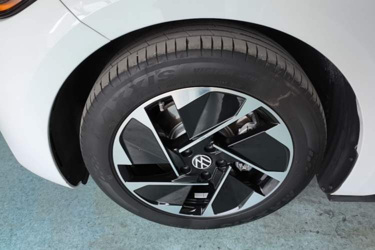 Used Volkswagen ID.3 2025 Smart Edition Ultra-Intelligent Oxygen Version Left Front Wheel Hub