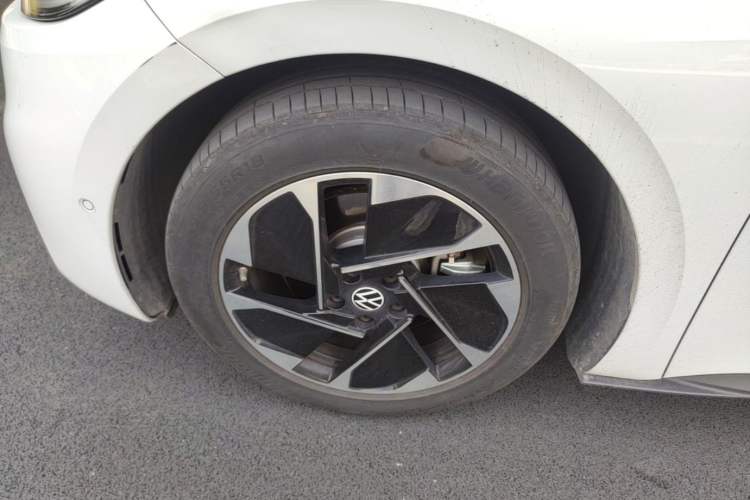 Used Volkswagen ID.3 2025 Smart Edition Ultra-Intelligent Version Left Front Wheel Hub