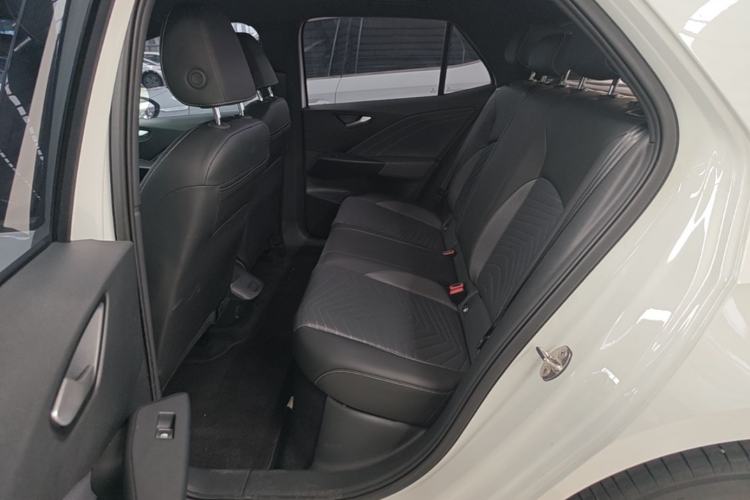 Used Volkswagen ID.3 2025 Smart Version Pure & Intelligent Enjoyment Edition Left Rear Seat