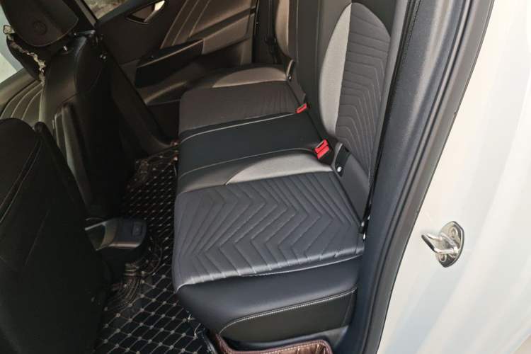 Used Volkswagen ID.3 2025 Smart Version Pure & Intelligent Enjoyment Edition Left Rear Seat
