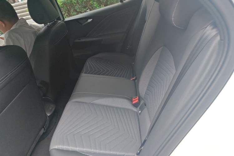 Used Volkswagen ID.3 2025 Smart Version Pure & Intelligent Enjoyment Edition Left Rear Seat