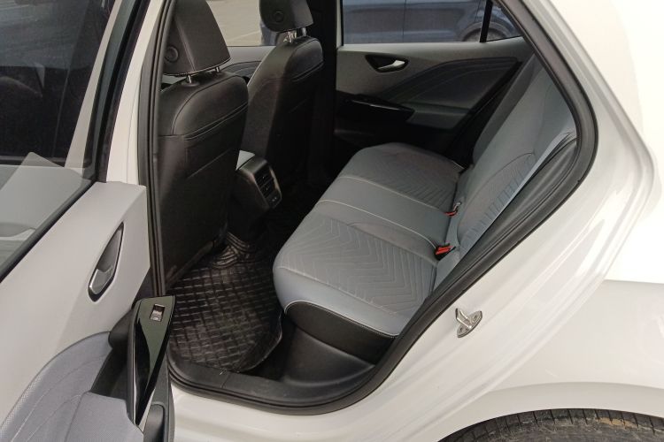 Used Volkswagen ID.3 2025 Revised Version Smart Edition Outstanding Grade Left Rear Seat