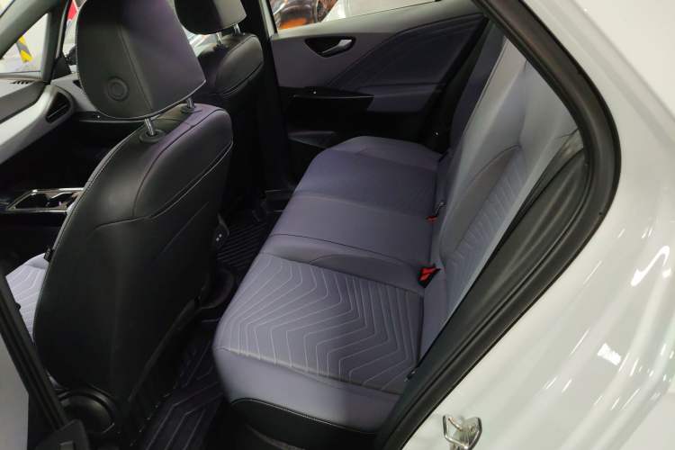 Used Volkswagen ID.3 2025 Revised Version Smart Edition Purely Intelligent Enjoyment Version Left Rear Seat