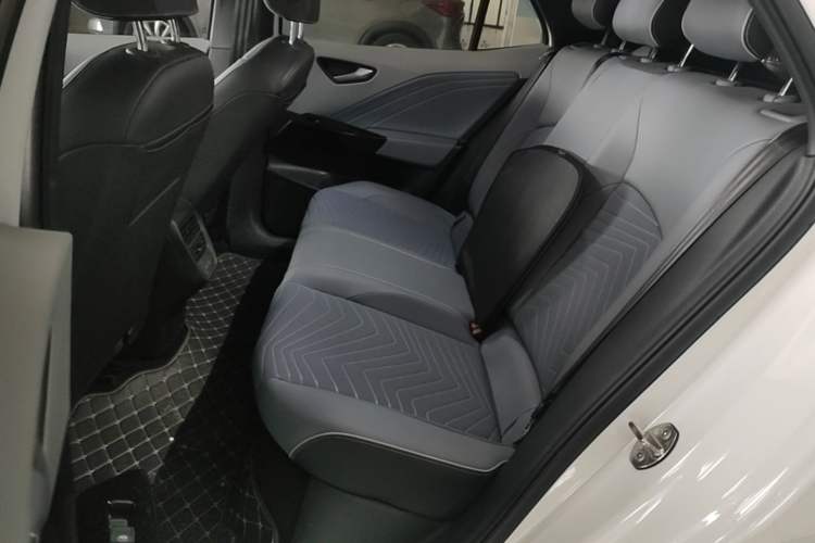 Used Volkswagen ID.3 2025 Revised Version Smart Edition Outstanding Grade Left Rear Seat