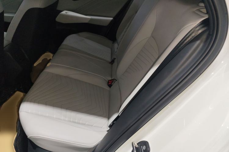 Used Volkswagen ID.3 2025 Revised Version Smart Edition Outstanding Grade Left Rear Seat