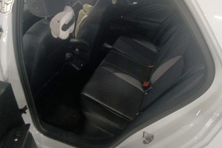 Used Volkswagen ID.3 2025 Smart Version Pure & Intelligent Enjoyment Edition Left Rear Seat