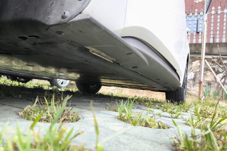 Used Volkswagen ID.3 2025 Smart Edition Outstanding Model Left Side Sill