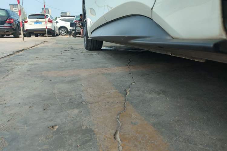 Used Volkswagen ID.3 2025 Smart Edition Outstanding Model Left Side Sill