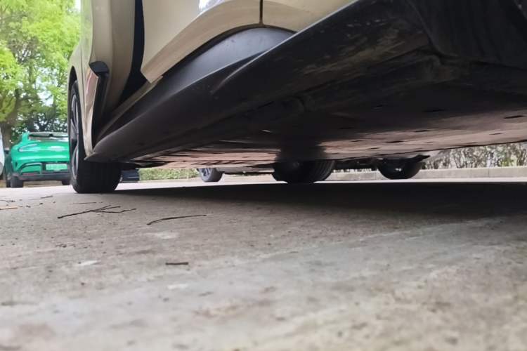 Used Volkswagen ID.3 2025 Revised Version Smart Edition Outstanding Grade Left Side Sill