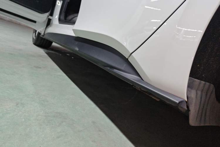 Used Volkswagen ID.3 2025 Revised Version Smart Edition Outstanding Grade Left Side Sill