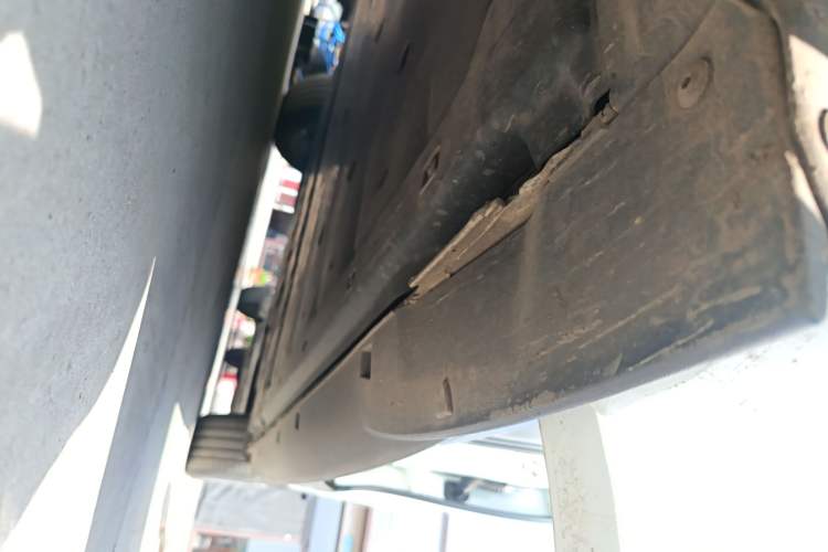 Used Volkswagen ID.3 2025 Smart Edition Outstanding Model Left Side Sill