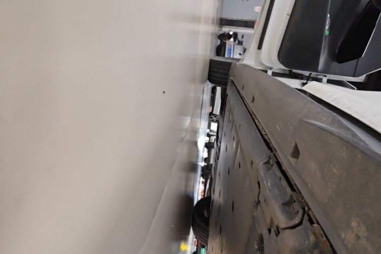 Used Volkswagen ID.3 2025 Smart Edition Outstanding Model Left Side Sill