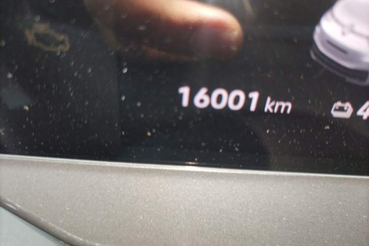 Used Volkswagen ID.3 2025 Smart Edition Ultra-Intelligent Version Odometer Close Up