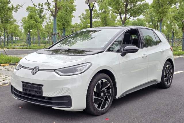 Used Volkswagen ID.3 2025 Smart Edition Ultra-Intelligent Oxygen Version