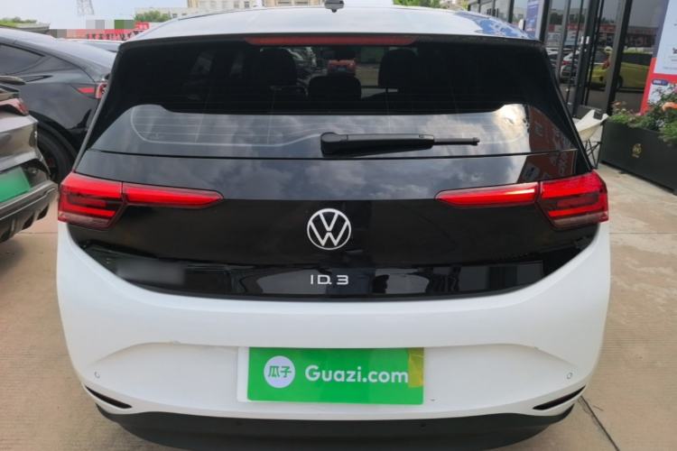 Used Volkswagen ID.3 2025 Smart Model Outstanding Oxygen Edition Rear