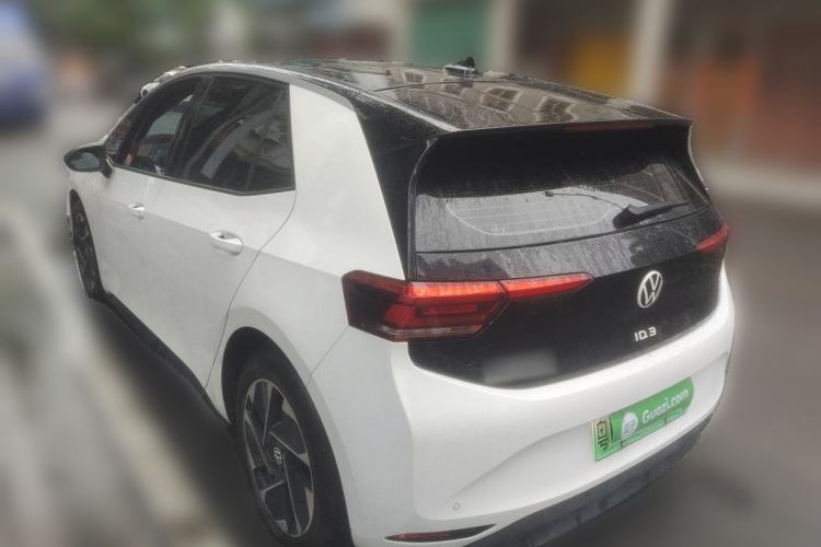 Used Volkswagen ID.3 2025 Smart Edition Ultra-Intelligent Oxygen Version Rear Left 45 Deg