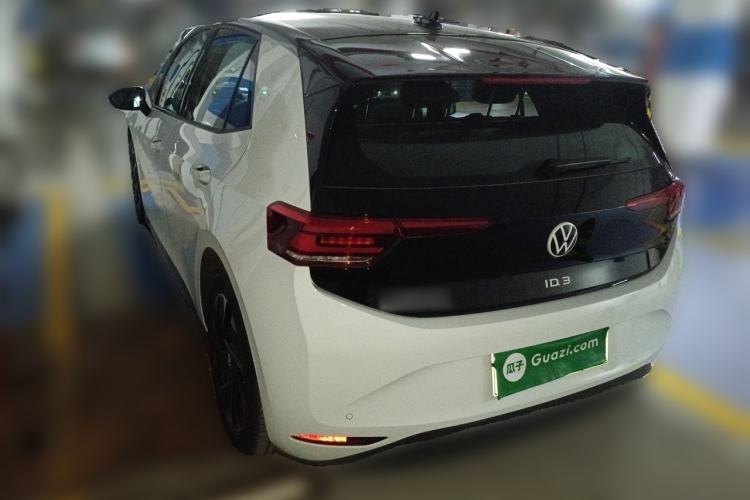 Used Volkswagen ID.3 2025 Smart Version Pure & Intelligent Enjoyment Edition Rear Left 45 Deg